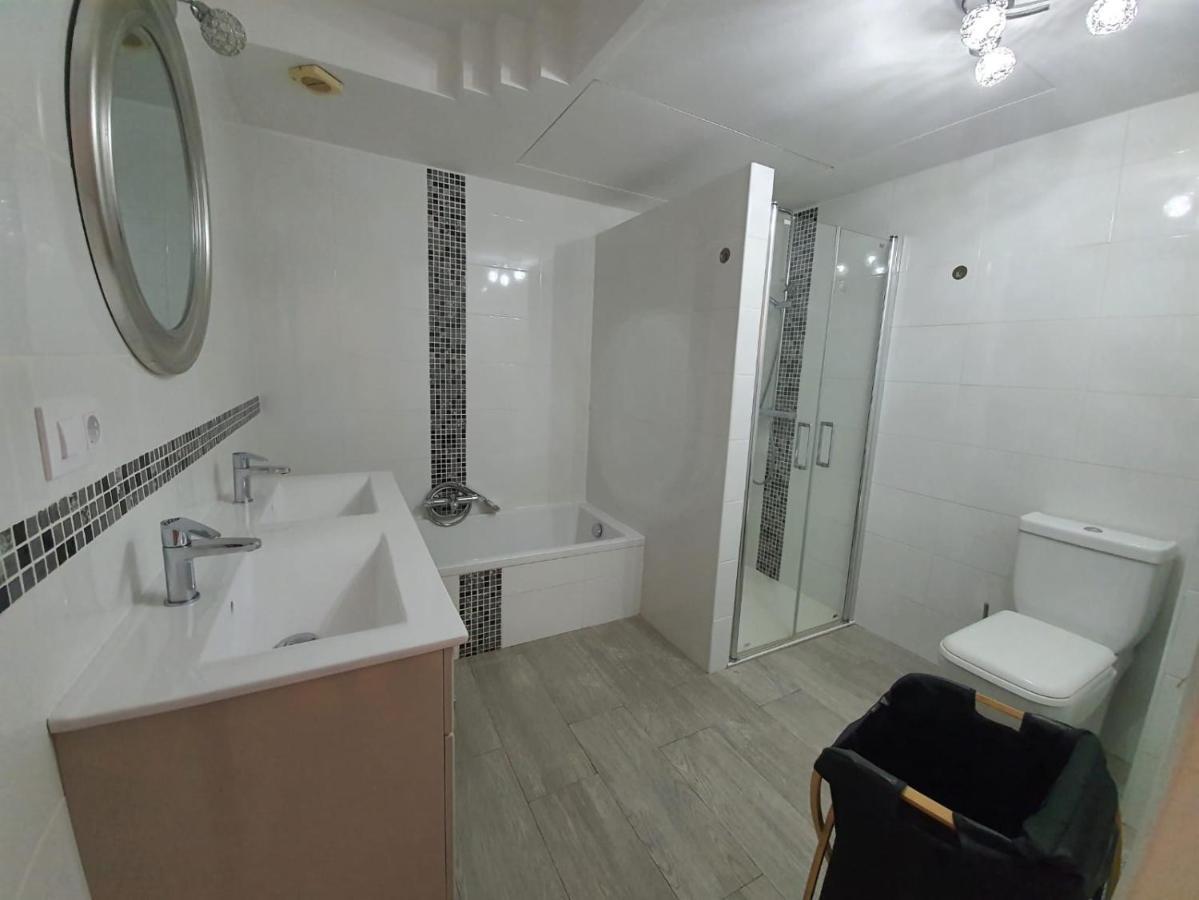 Jardines Del Puerto Apartment Denia Bagian luar foto