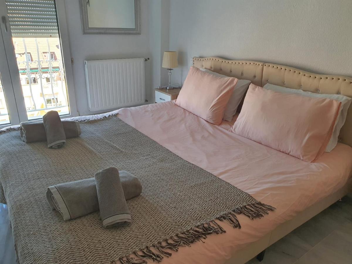 Jardines Del Puerto Apartment Denia Bagian luar foto