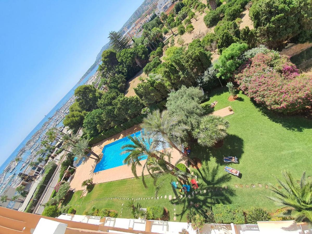 Jardines Del Puerto Apartment Denia Bagian luar foto